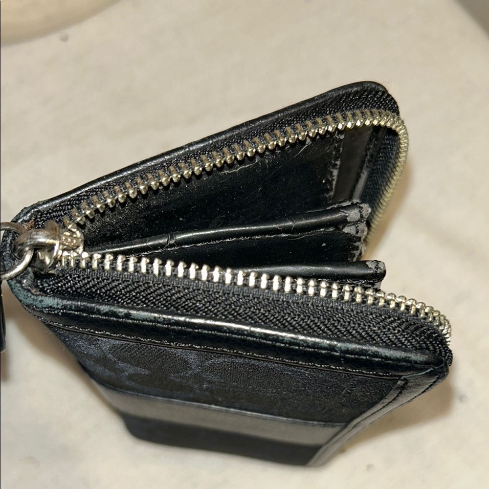 Black Patterned Wallet - Picture 7 of 10